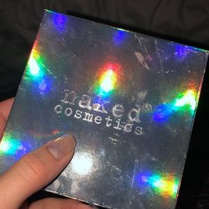 holographic highlighter pallet